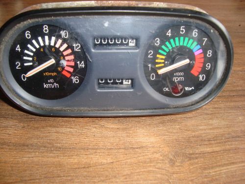 Yamaha speedometer and tachometer srv ss .4 miles