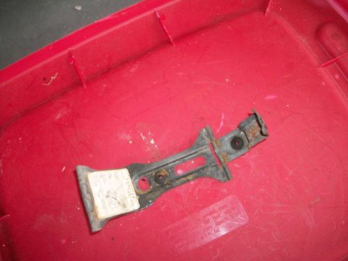 84-86 honda   1100 , sabre 1100s battery clamp holder