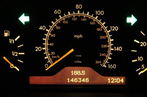 96 mercedes w210 e320 e430 instrument speedometer cluster 210 540 74 47 146k