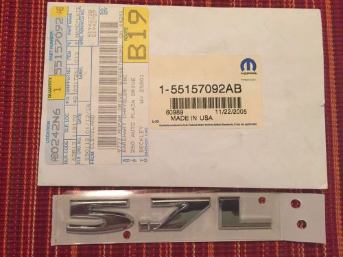 New ~ genuine mopar ~ oem 5.7l hatch emblem ~ part# 55157092ab