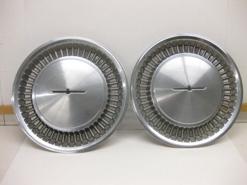 1980 1981 1982 ford thunderbird full hubcaps unusual &amp; good condition