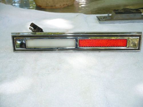 1969/1970 mustang  door panel  courtesy lights   drivers side