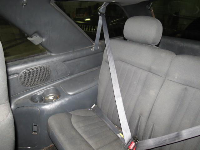 2003 chevy s10 blazer rear seat belt & retractor only rh passenger gray