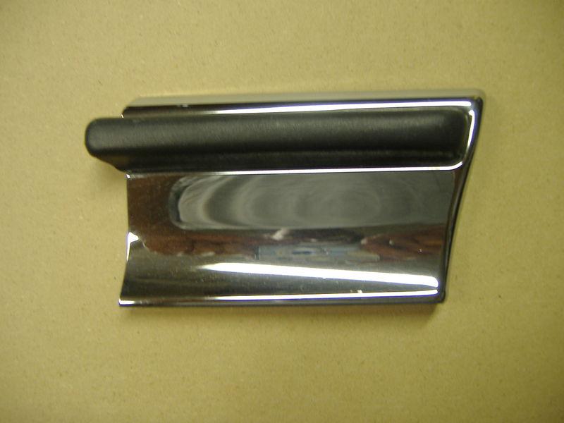 94-96 deville passenger side fender chrome moulding right fender behind tire 