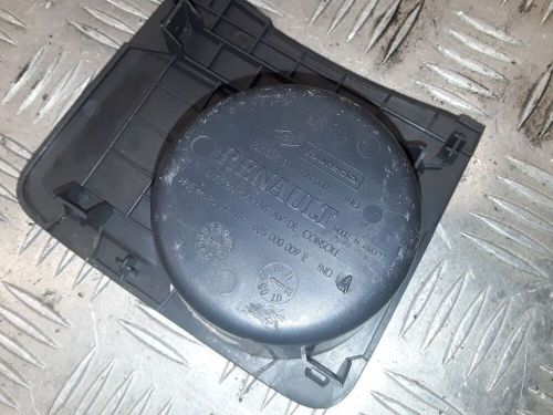 Renault megane iii grandtour kz0/1 beverage holder 685000009r 1.50 12080950-