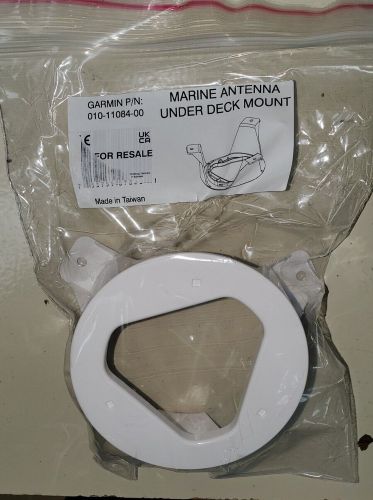 Garmin gps marine antenna under deck mount new #010-11084-00