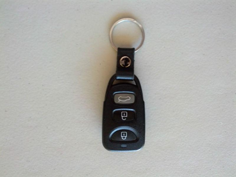   hyandai elantra key fob, fcc id ; osloka 310t