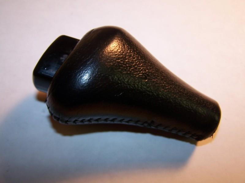 82-02 camaro ss iroc z/28 black leather wrapped automatic shift knob nice oem