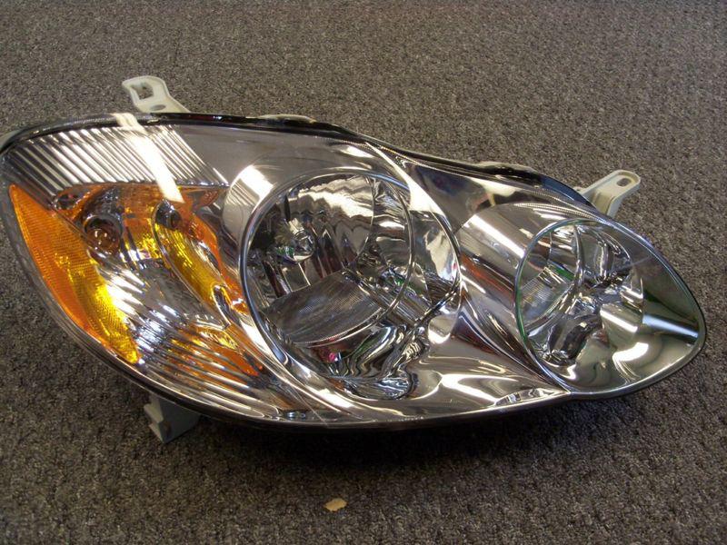 2005-2008 oem toyota corolla xrs right hand passenger side headlight 81110-02370