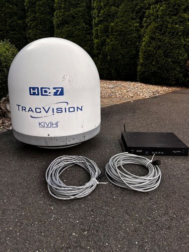 Kvh tracvision hd7 marine satellite dish system