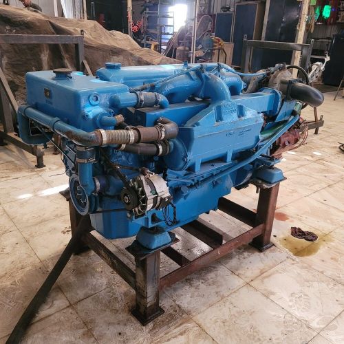 Ford 2728t inboard diesel un-used taken from ship with prm 750 gear, ship by sea