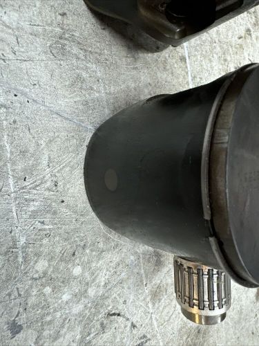 Polaris axys 850 pro rmk engine motor block piston. used part includes bearing