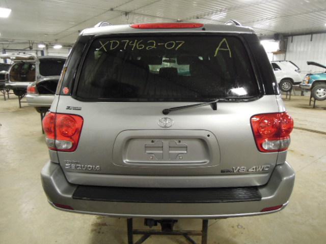 2007 toyota sequoia 92050 miles rear or back door left