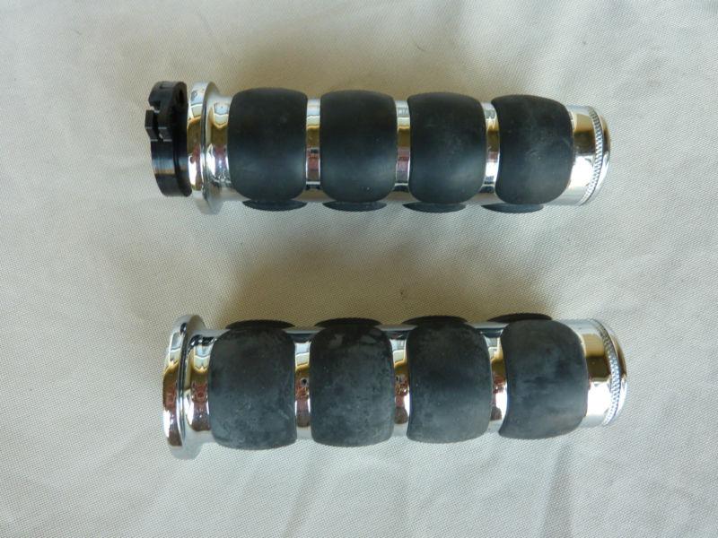 Kuryakyn iso handlebar grips w/ chrome accent kawasaki suzuki yamaha victory