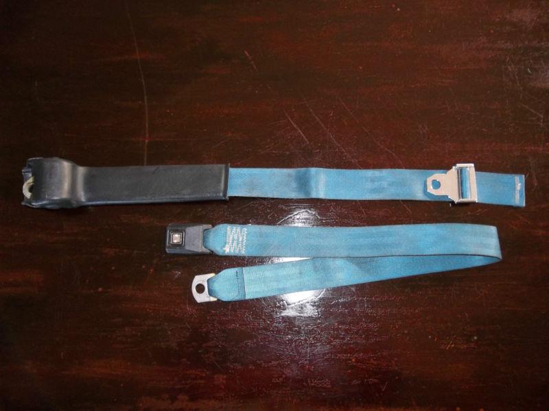 Superior seat belt blue retractable safety belt 1998 manufacture year a0047