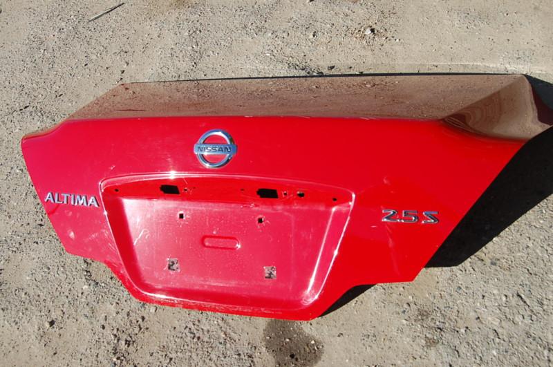 2008 2012  nissan altima trunk  2 door  lid  shell good used condition  part oem