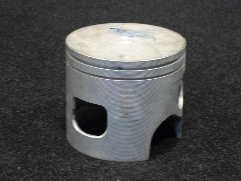 Piston #0393566 evinrude/johnson/omc 1985-87 120-300 hp boat outboard motor part