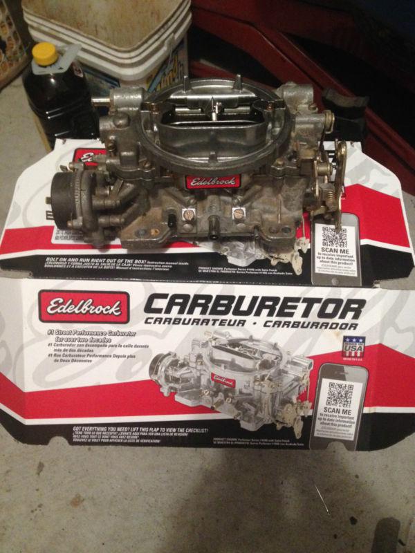 Edelbrock carburetor 1406 electric choke 600 cfm