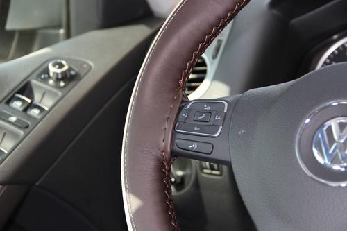 Circle cool dark brown leather steering stitch wrap cover w/needle thread 47016