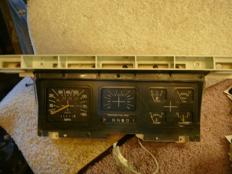 Instrument gauge speedometer cluster at 1980-1986 ford truck f150 250 bronco 45k