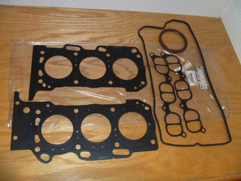 Lexus is250 new dealer head gaskets intake gasket rear main seal parts lot