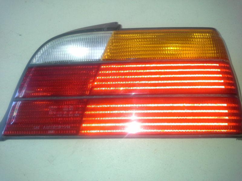 1991 - 1999 bmw 3 series e36 coupe passenger side tail light