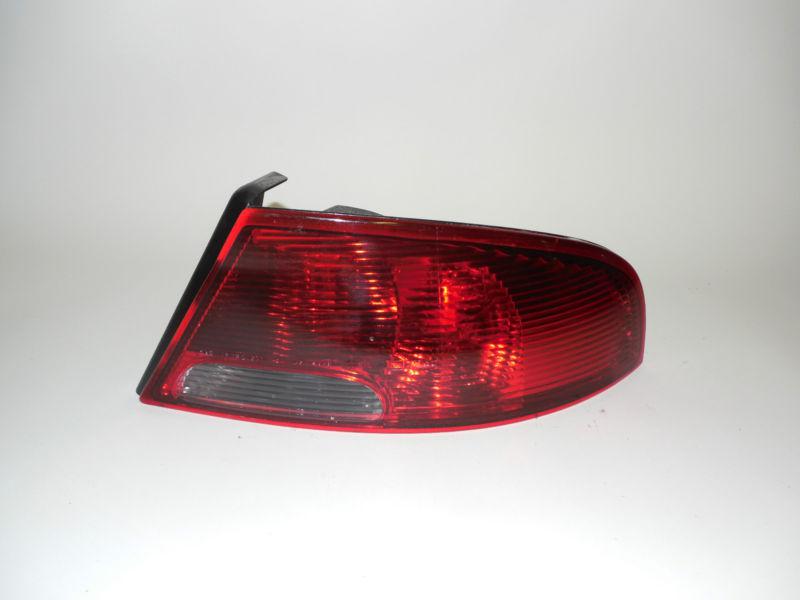 01 02 03 04 05 06 dodge stratus oem right tail light nice!