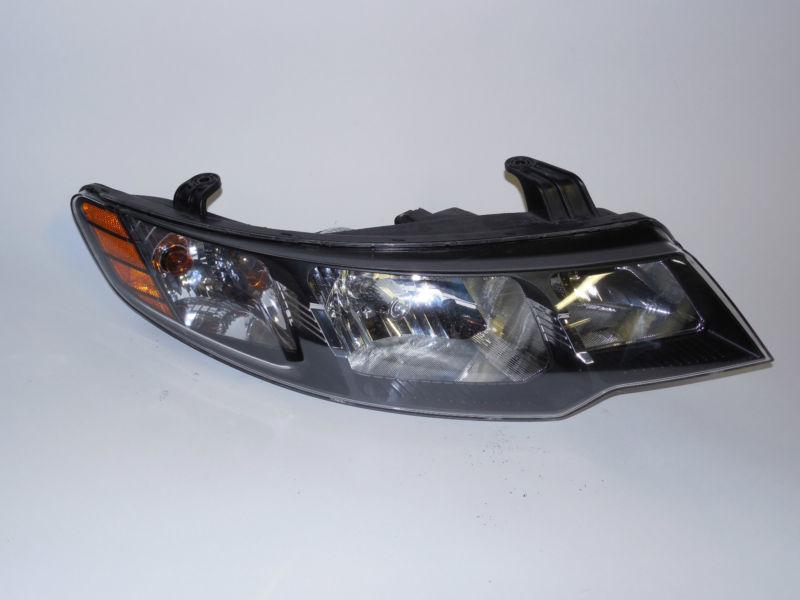 2010 2011 2012 kia forte sedan right oem headlight nice! 