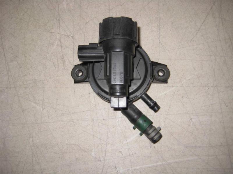 98 99 00 01 02 03 jaguar xj8 evap purge solenoid gas fuel vapor vent valve oem