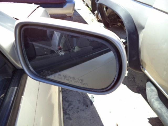 91 92 93 94 95 96 infiniti g20 r. side view mirror power oaint faded scratches