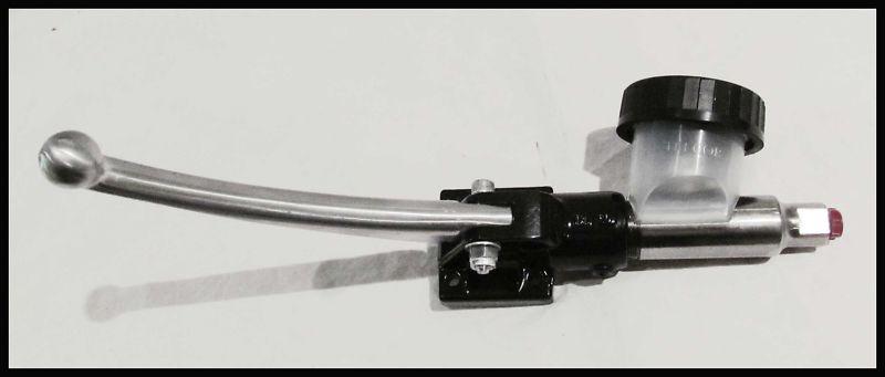 Triumph t140 tr7 bonneville 1979 on front master cylinder complete pn# 60-7163