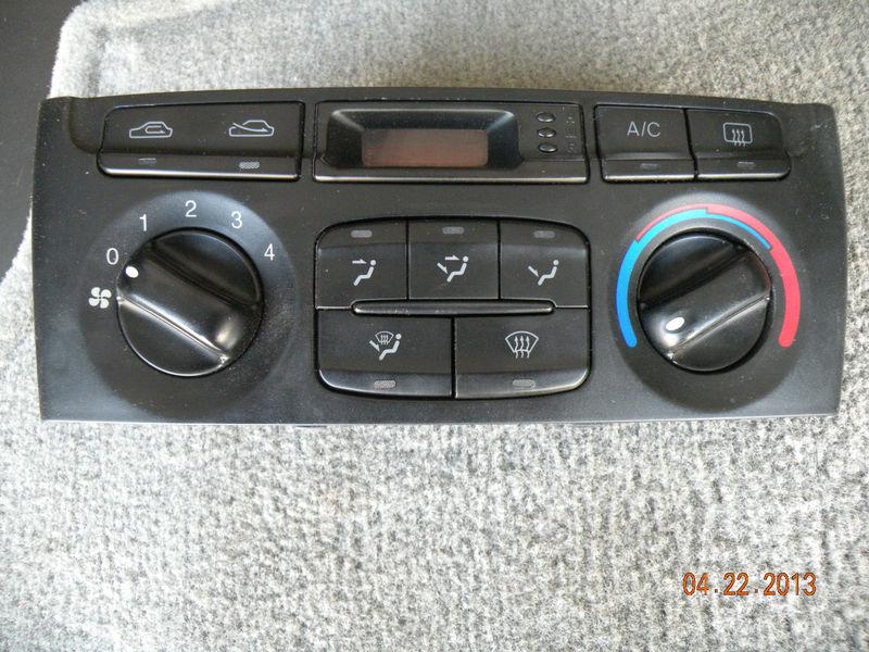 A/c & heater master control panel for 1999,2000,&2001 hyundai sonata (like new)