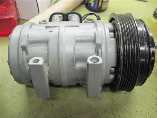 Mercedes benz ac compressor.   nos. 11-163