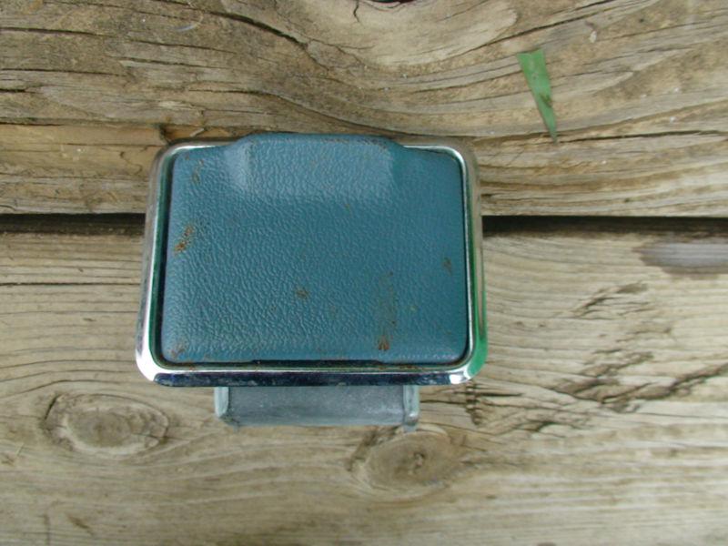 1987 jeep cherokee xj console rear ashtray blue 84-96