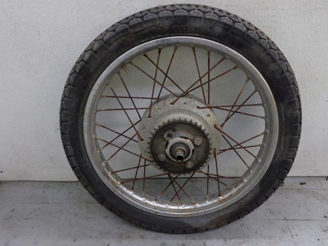 1974 yamaha rd200 rd 200 rear wheel rim