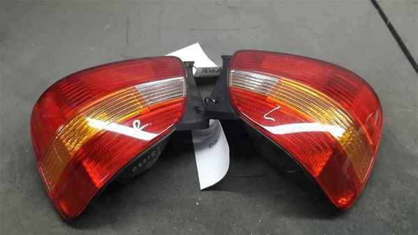 98 99 00 lexus gs300 driver passenger taillight set oem