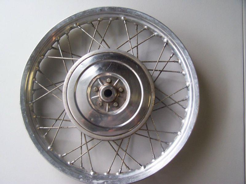 Bmw front rim wheel hub vintage