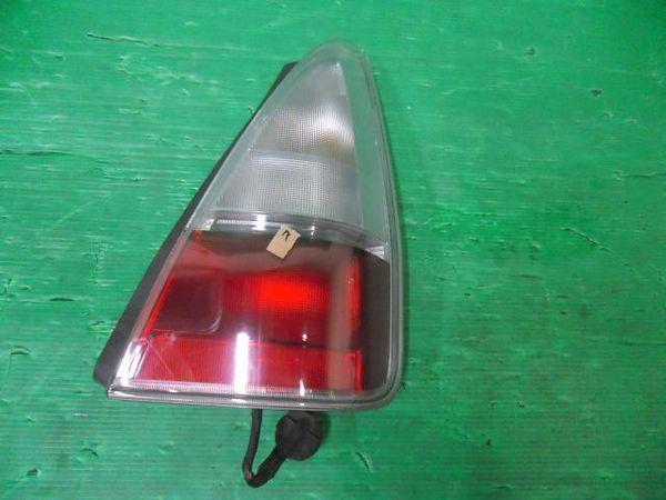 Suzuki mr wagon 2001 rear right combination lamp [0415500]