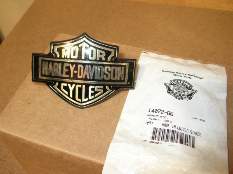 Harley fxr fxrs fxrt gas tank emblem right original oem nos black & gold 1986-up