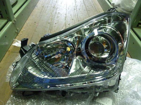 Toyota crown majesta 2009 left head light assembly [6010900]