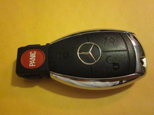 Mercedes keyless entry key fob oem fcc id: iyz3317