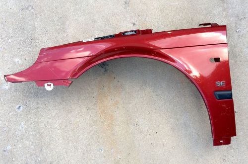 Oem 1999 saab 9-5 se cayenne red front driver side fender 4826012