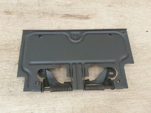 Jeep wrangler yj 87-95 rear folding license plate bracket  oem