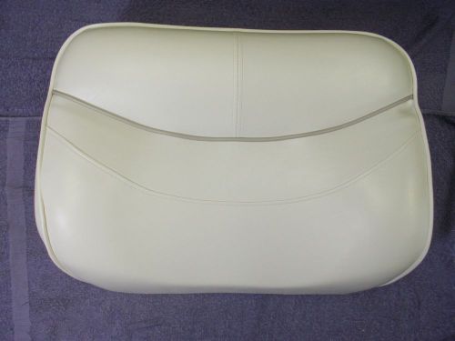 Maxum bayliner 2004 1800mx oem off white / tan seat base