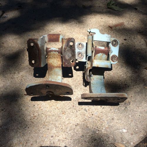 1966 cadillac deville fleetwood exterior front driver door hinge set