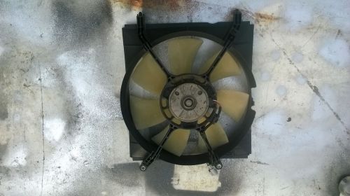 97 98 99 00 01lexus es300 camry radiator cooling fan driver side lh left 3.0l