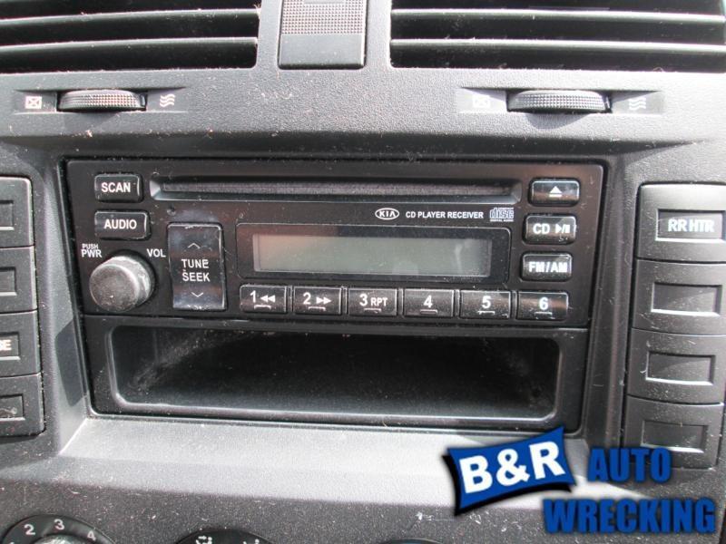 Radio/stereo for 03 04 05 sedona ~ am-fm-cd player