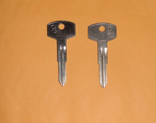 Lot of 2 vintage datsun x6 da22 key blanks new old stock