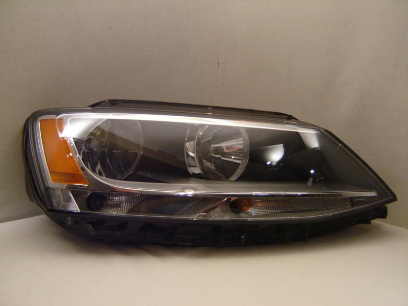 Volkswagen jetta 11 12 13 right oem halogen headlight