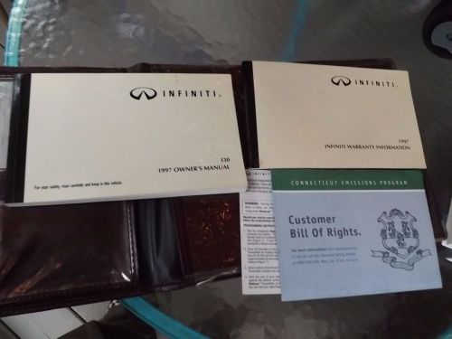 1997 infiniti i30 owners manual &amp; folder used condition free ship